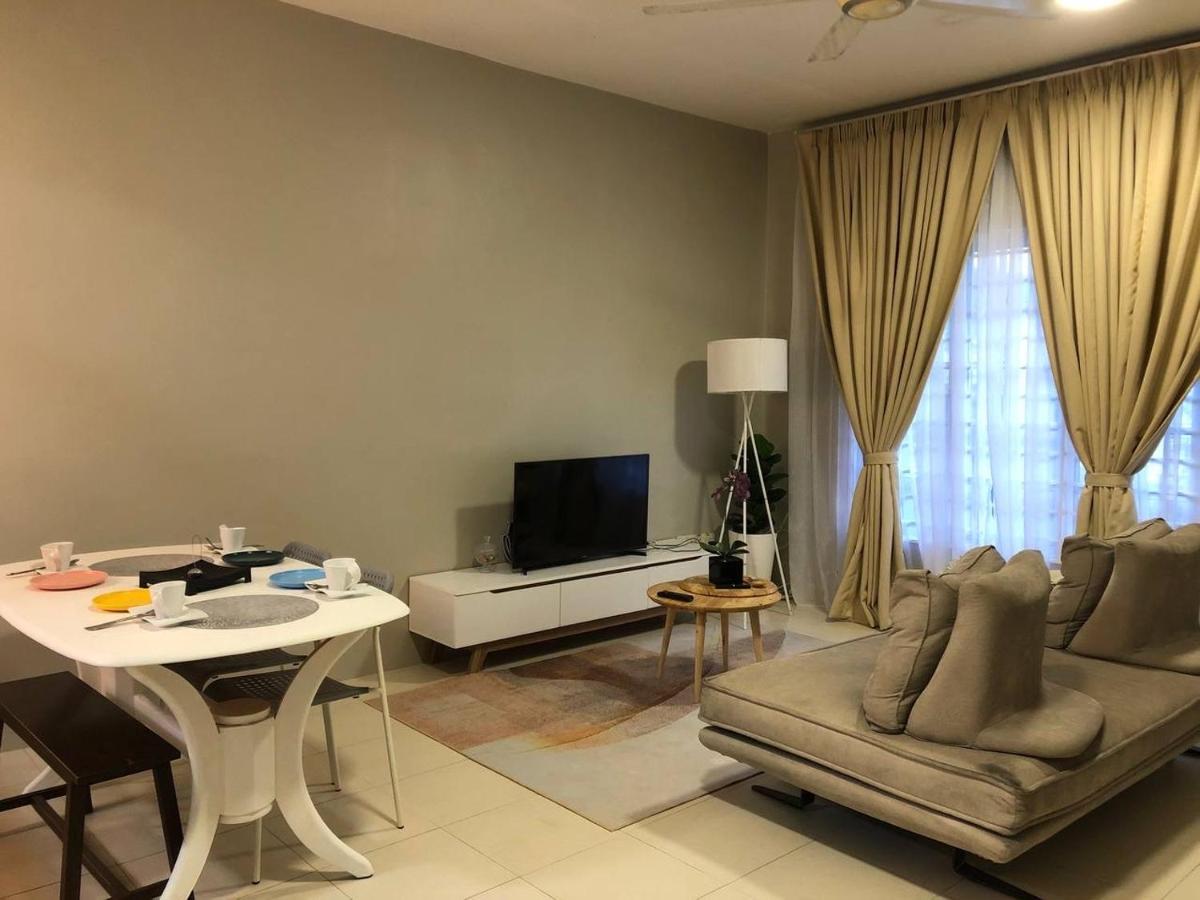Lungo Guesthouse Куала-Тренгану Экстерьер фото